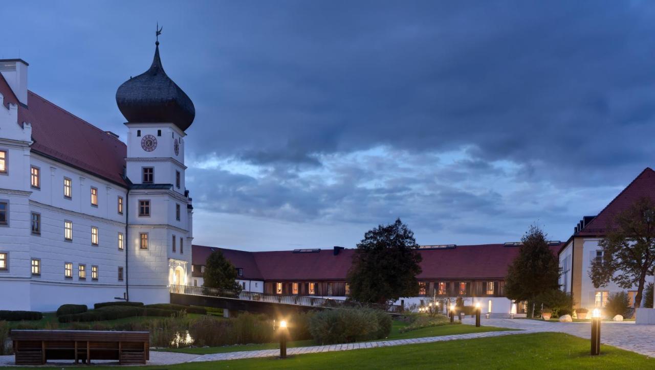 Schloss Hohenkammer Exterior photo
